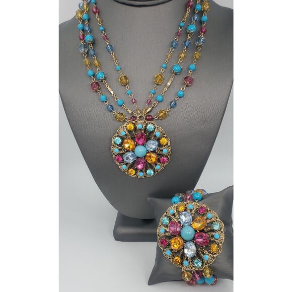 Vintage Triple Strand Medallion Statement Necklace and Stretch Bracelet Set  NOS - Picture 1 of 8
